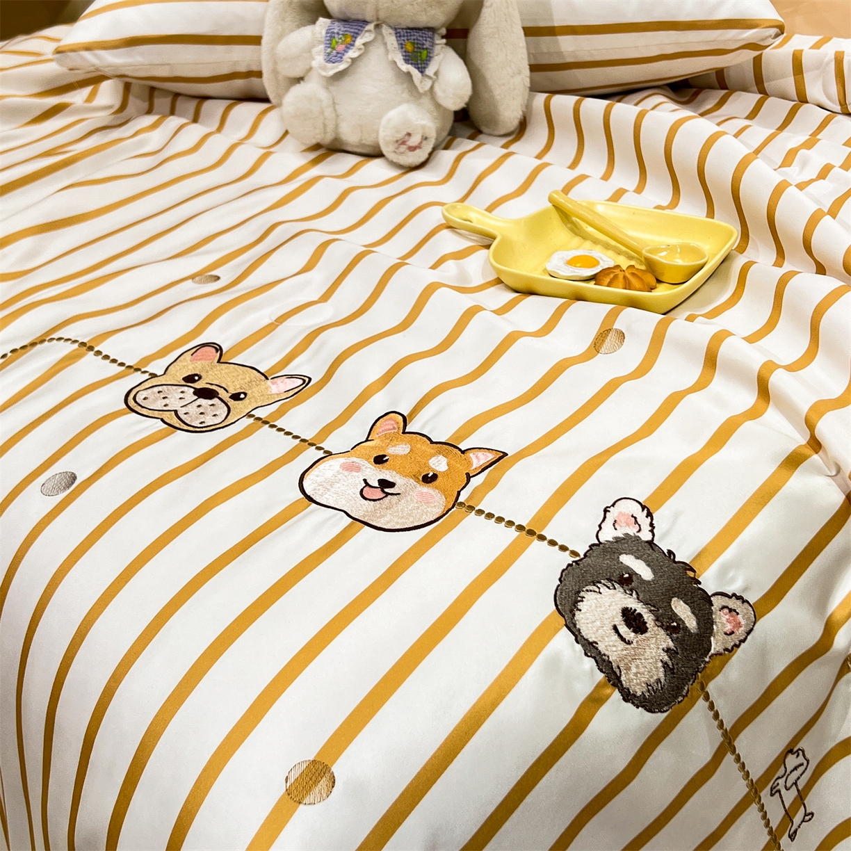 91家纺网 家纺一手货源 找家纺 经年 2026新款水洗真丝四件套-好伙伴 好伙伴-香槟