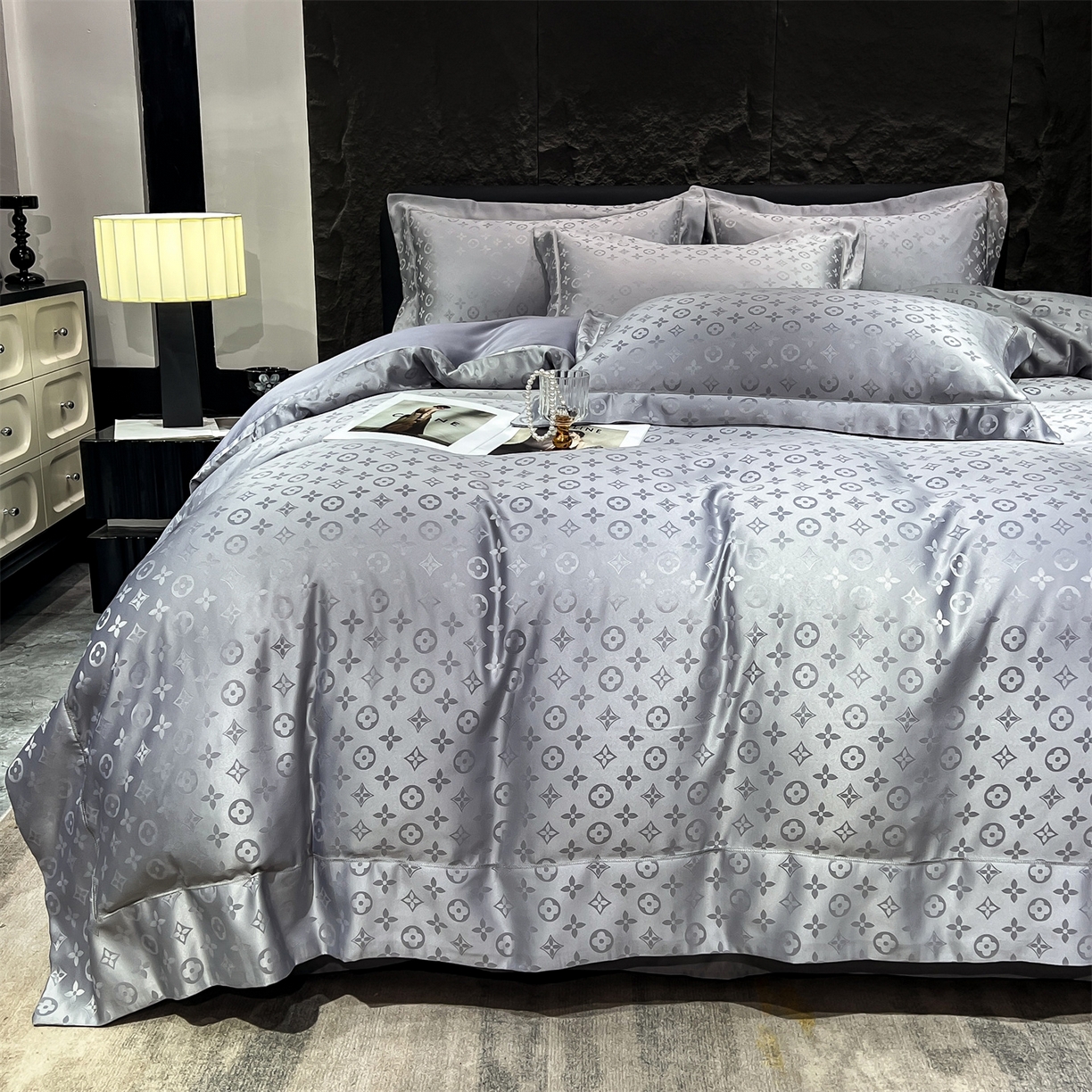 91家纺网 家纺一手货源 找家纺 （总）经年 2026新款水洗真丝提花四件套