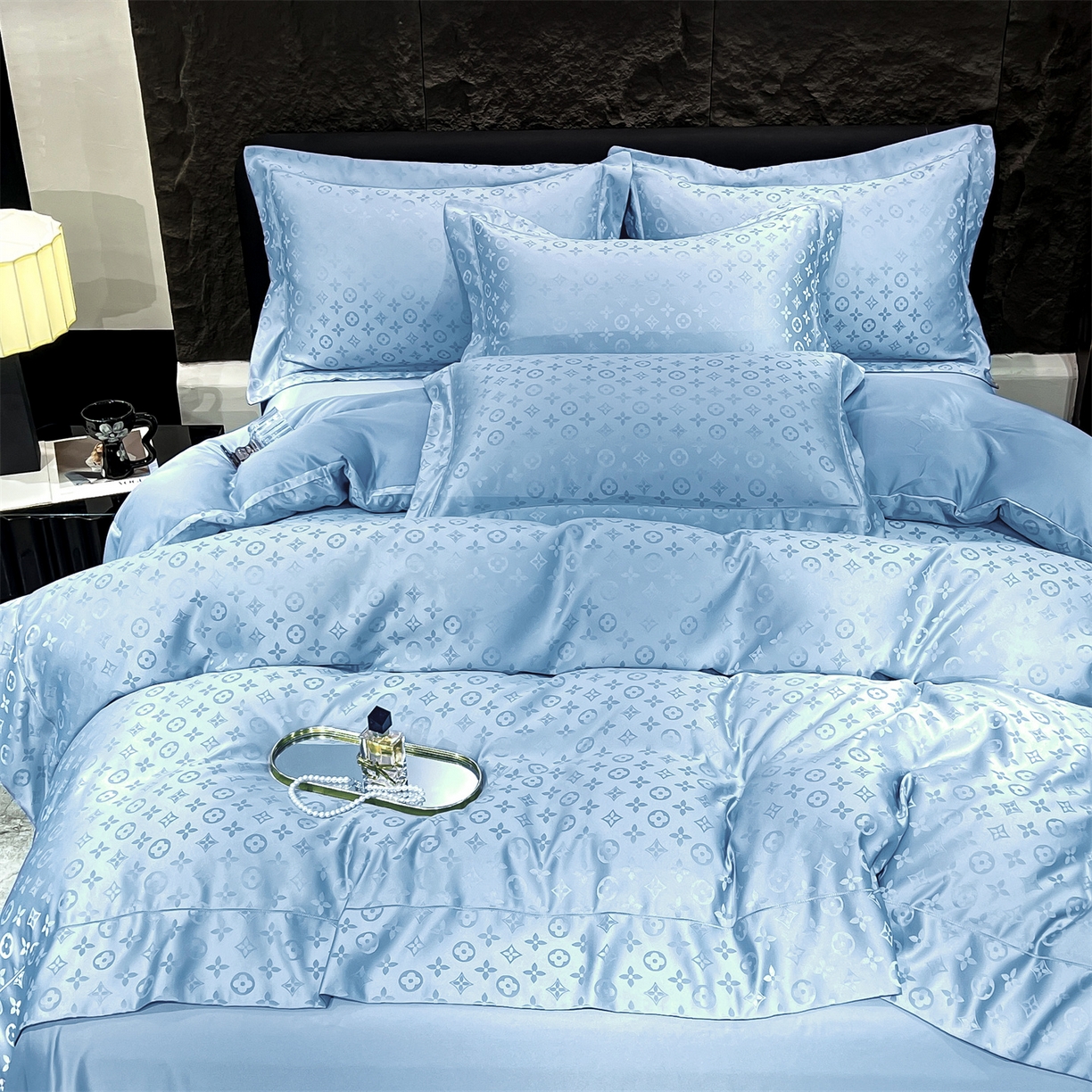 91家纺网 家纺一手货源 找家纺 经年 2026新款水洗真丝提花四件套 格林-天蓝