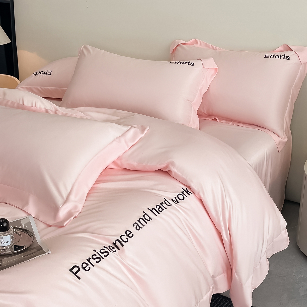 91家纺网 家纺一手货源 找家纺 经年 2026春夏新款天丝刺绣四件套-有理想 有理想-粉玉