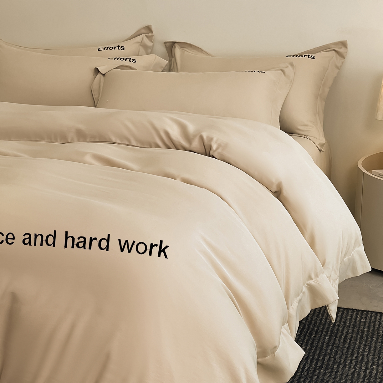 91家纺网 家纺一手货源 找家纺 经年 2026春夏新款天丝刺绣四件套-有理想 有理想-香槟