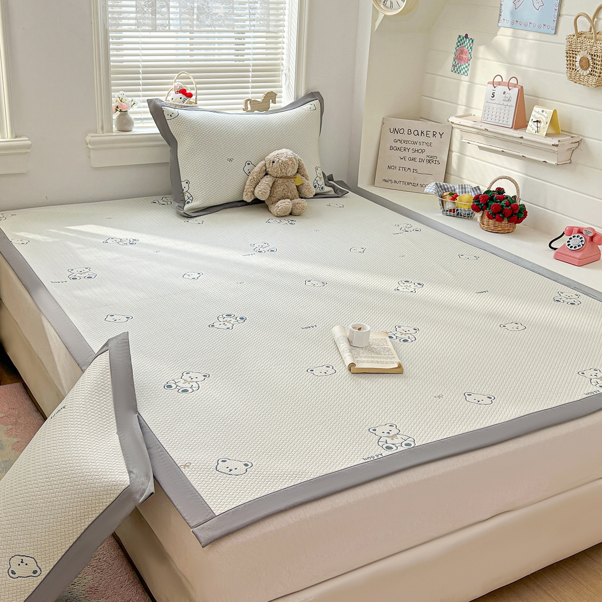 91家纺网 家纺一手货源 找家纺 十里居 2026春夏新款A类凉感PE卡通提花凉席席子空调软席 happy小熊