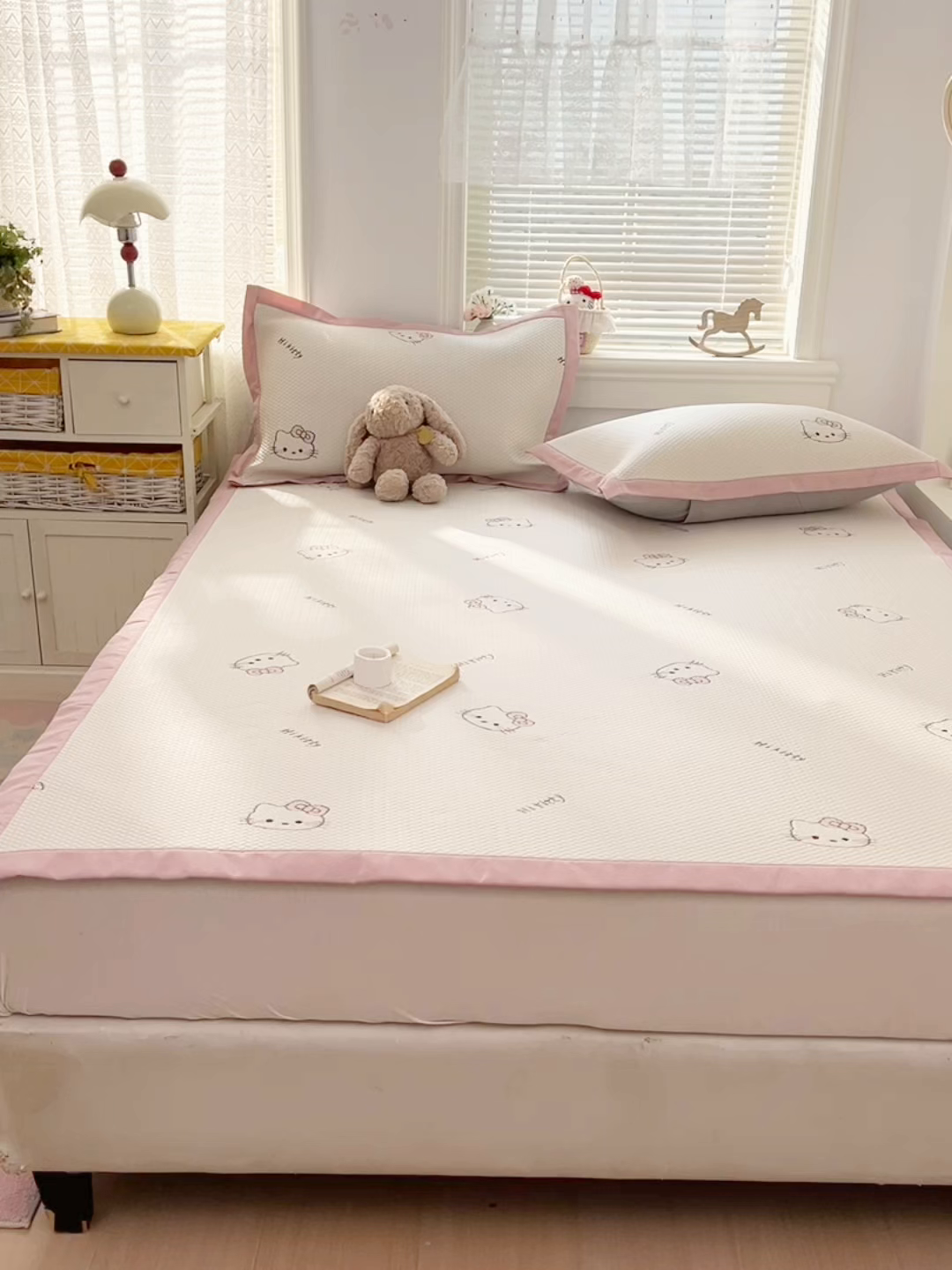 91家纺网 家纺一手货源 找家纺 十里居 2026春夏新款A类凉感PE卡通提花凉席席子空调软席 粉色KT