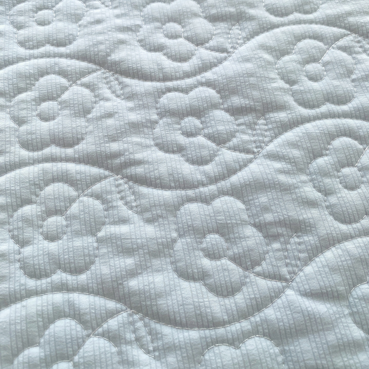 91家纺网 家纺一手货源 找家纺 莱米家纺 2026新款云感泡泡纱双层纱床盖四件套 海底星星