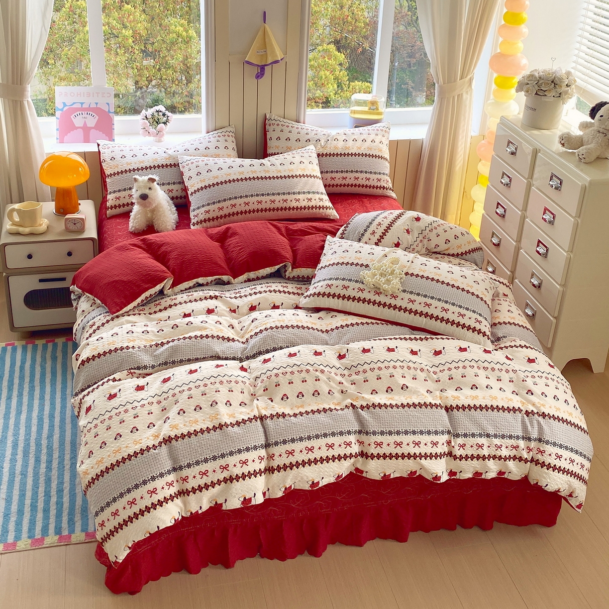 91家纺网 家纺一手货源 找家纺 莱米家纺 2026新款云感泡泡纱双层纱床盖四件套 费尔岛红