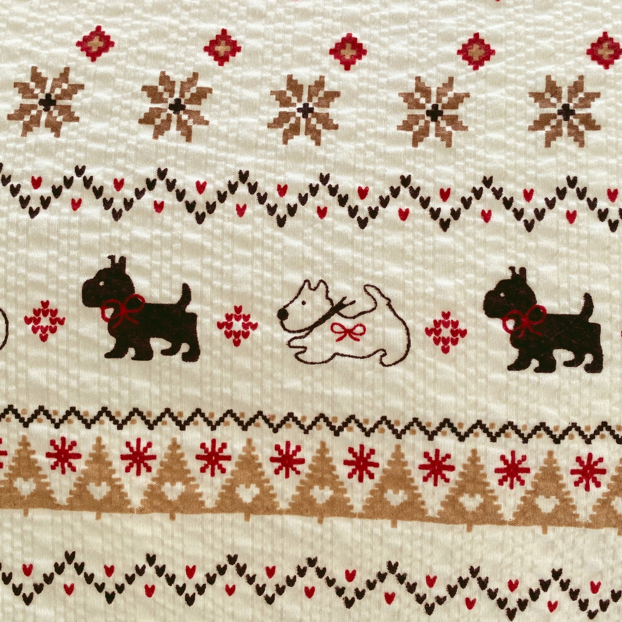 91家纺网 家纺一手货源 找家纺 莱米家纺 2026新款云感泡泡纱双层纱床盖四件套 费尔岛咖