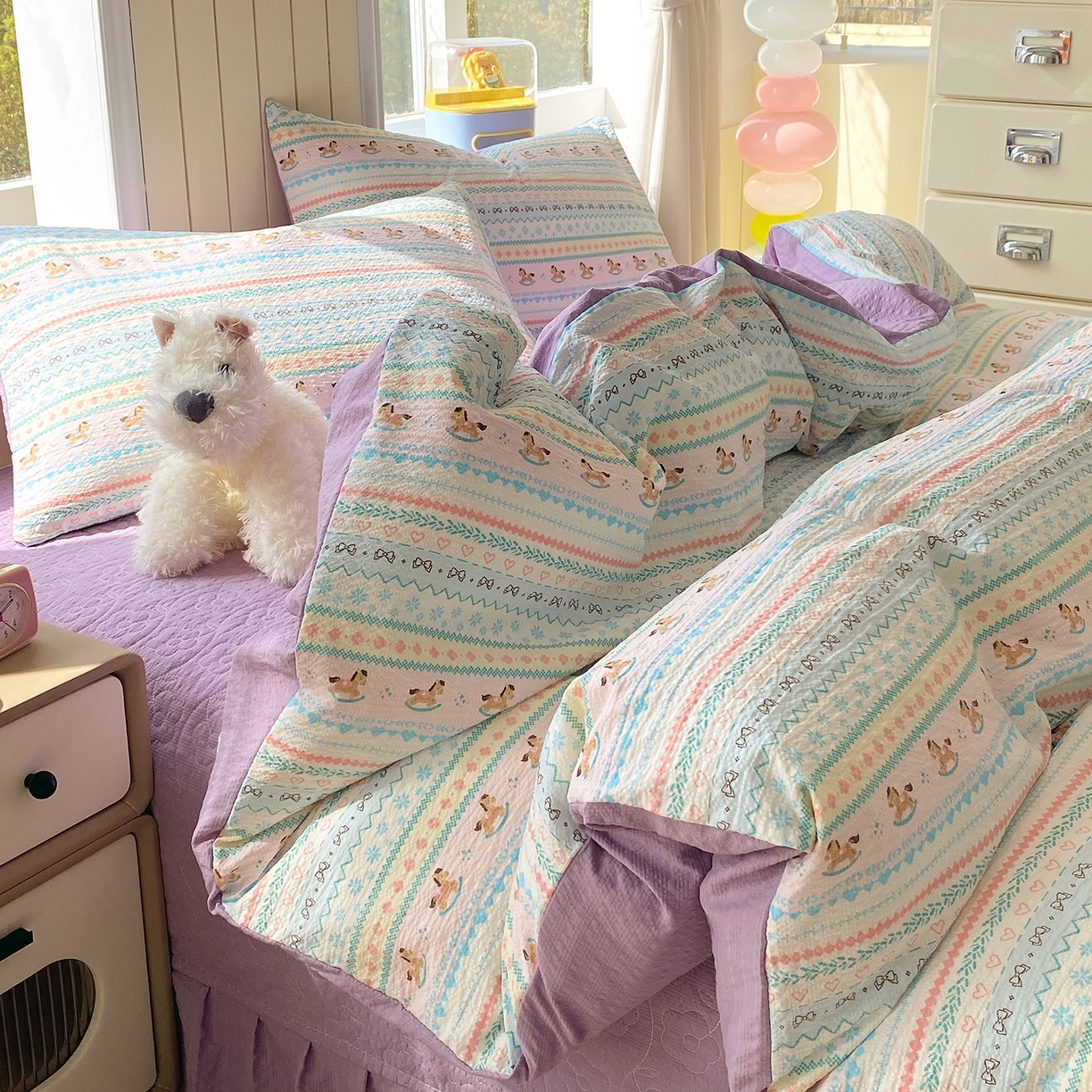 91家纺网 家纺一手货源 找家纺 莱米家纺 2026新款云感泡泡纱双层纱床盖四件套 费尔岛紫