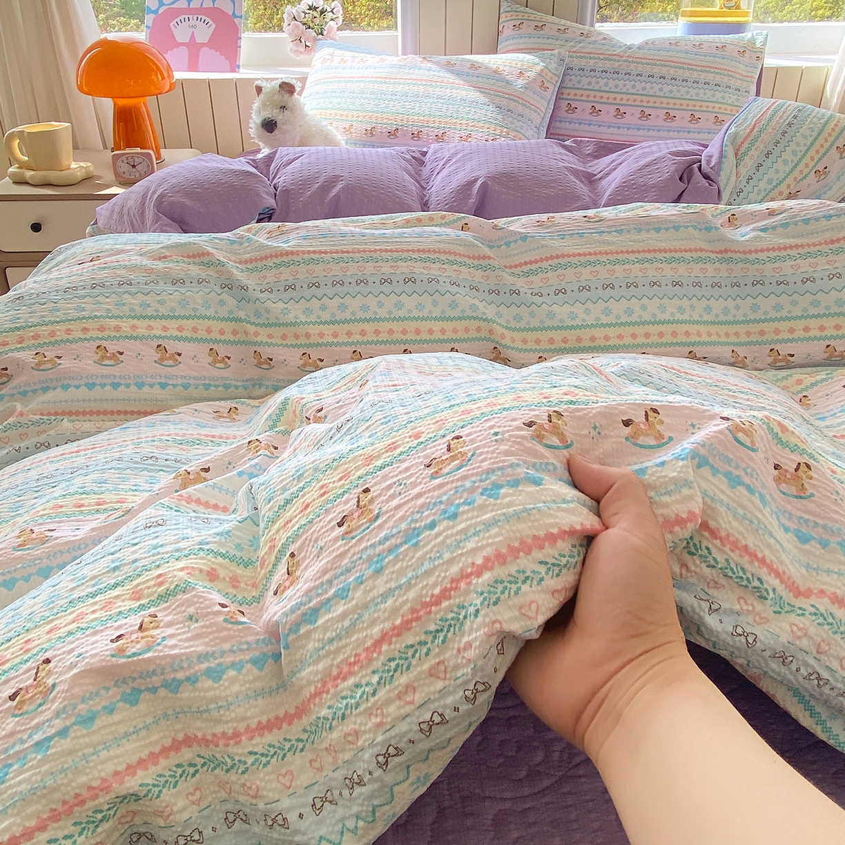 91家纺网 家纺一手货源 找家纺 莱米家纺 2026新款云感泡泡纱双层纱床盖四件套 费尔岛紫