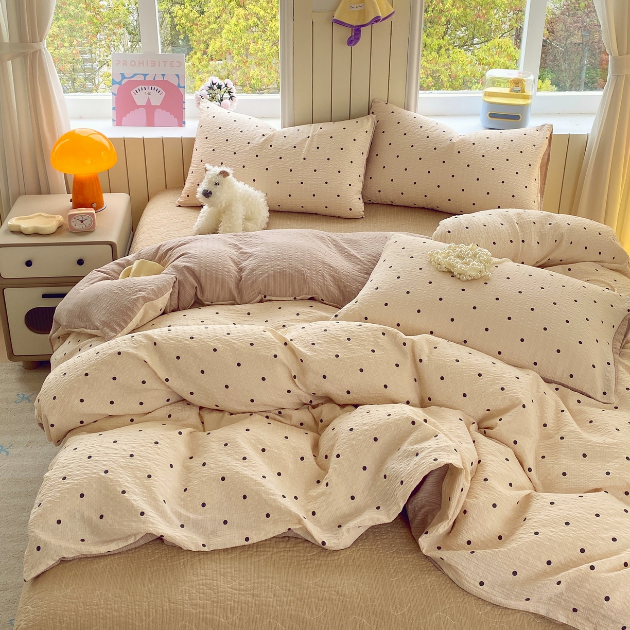 91家纺网 家纺一手货源 找家纺 莱米家纺 2026新款云感泡泡纱双层纱床盖四件套 卡其波点