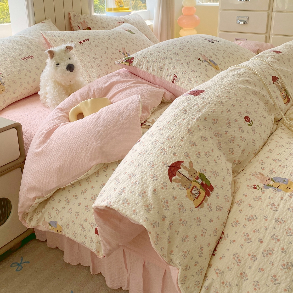 91家纺网 家纺一手货源 找家纺 莱米家纺 2026新款云感泡泡纱双层纱床盖四件套 兔兔之家