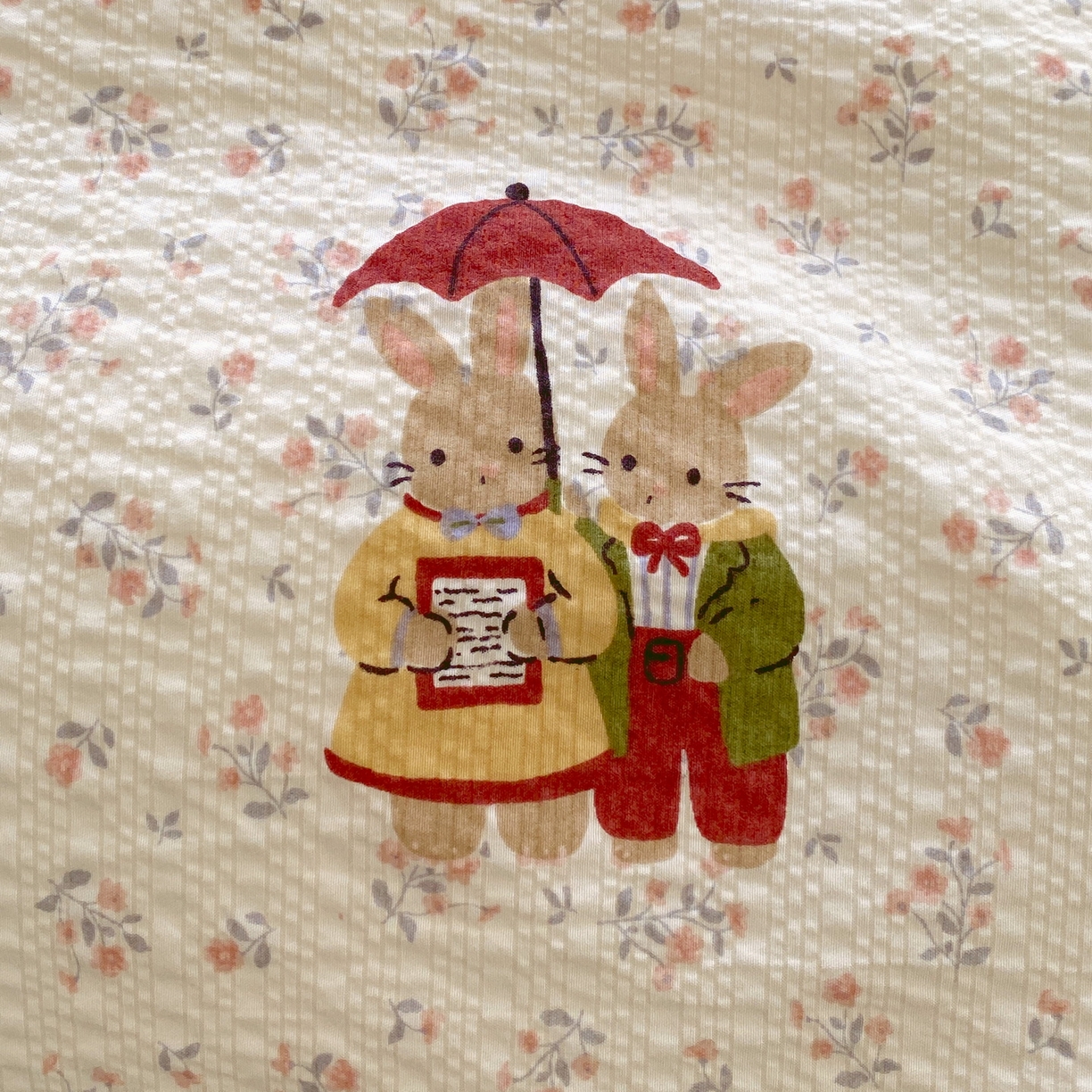 91家纺网 家纺一手货源 找家纺 莱米家纺 2026新款云感泡泡纱双层纱床盖四件套 兔兔之家