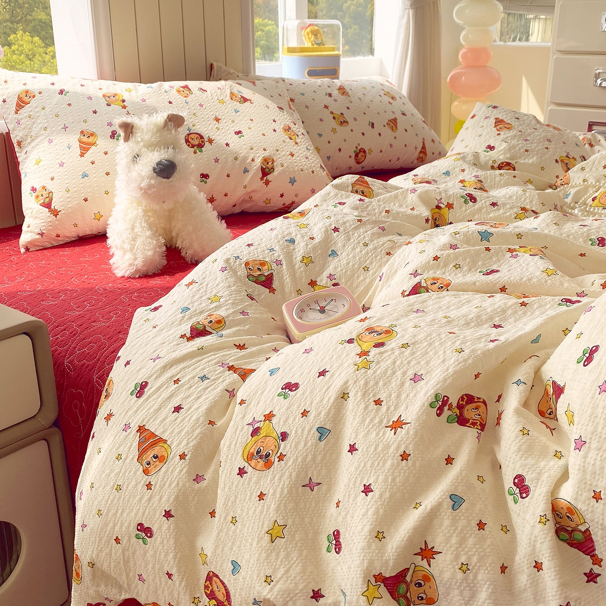 91家纺网 家纺一手货源 找家纺 莱米家纺 2026新款云感泡泡纱双层纱床盖四件套 星星人