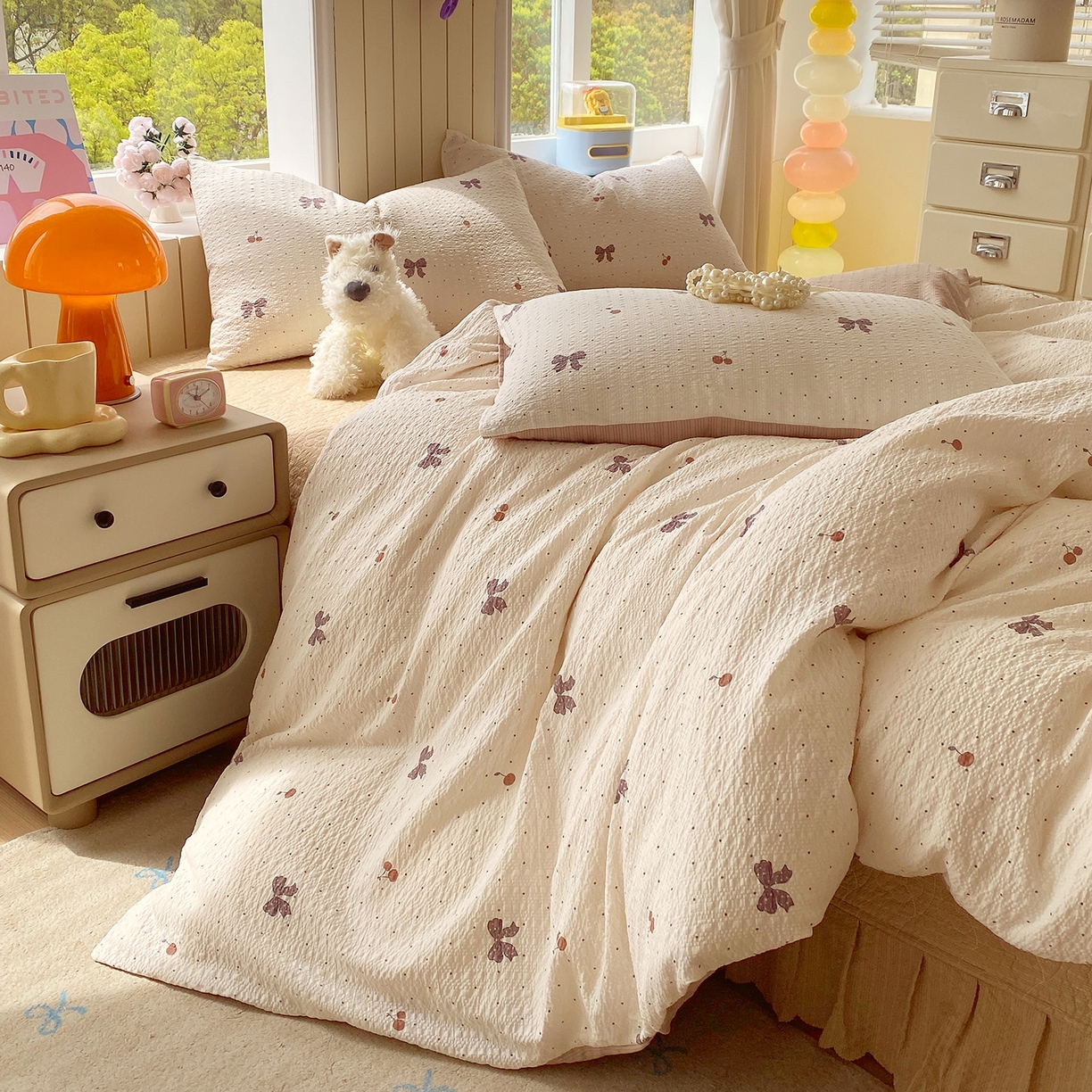 91家纺网 家纺一手货源 找家纺 莱米家纺 2026新款云感泡泡纱双层纱床盖四件套 棕蝴蝶结