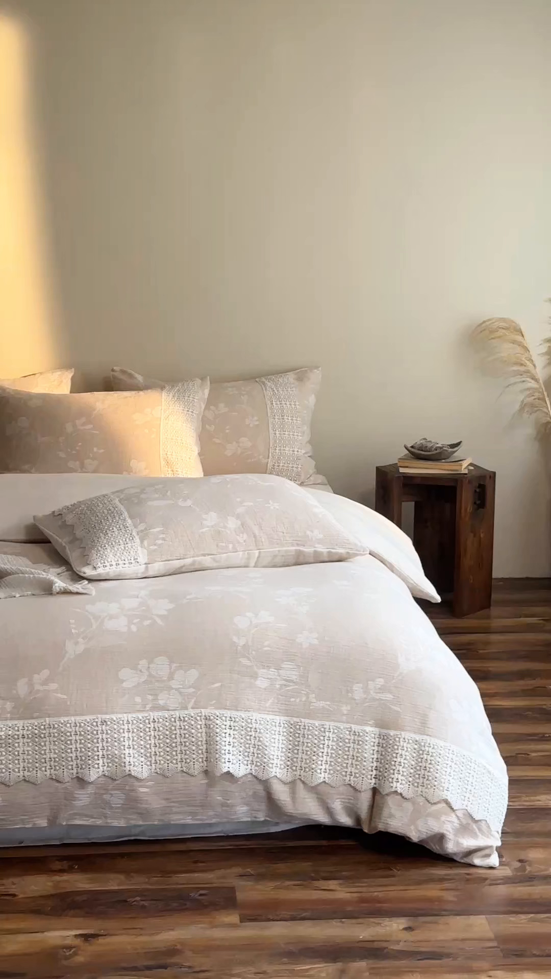 91家纺网 家纺一手货源 找家纺 （总）爱丽丝 2026新款棉麻双层纱四件套-素枝木兮花边款