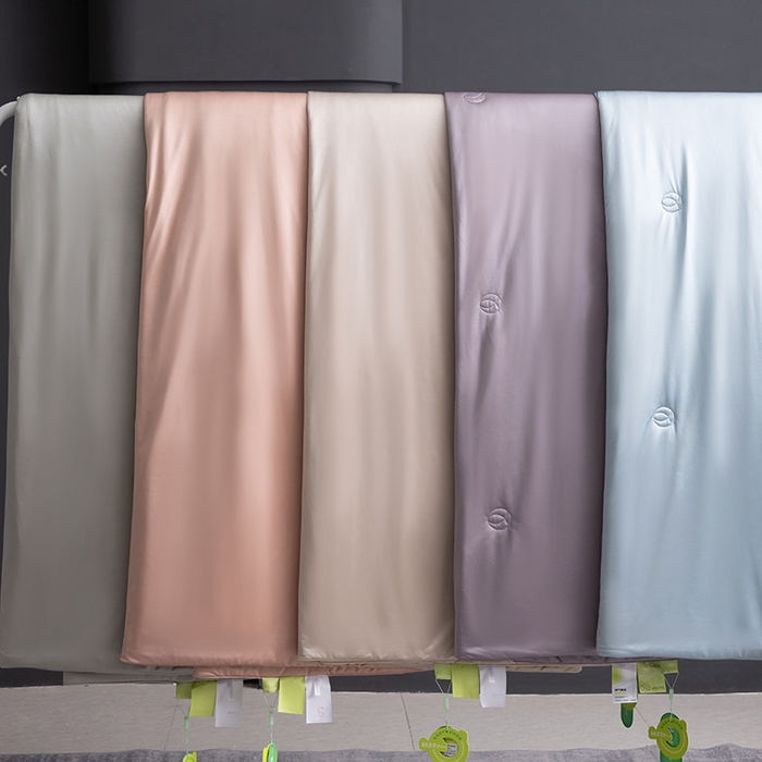 91家纺网 家纺一手货源 找家纺 （总）阿那亚 2026新款冰萃凉感硅胶凉席三件套夏被四件套