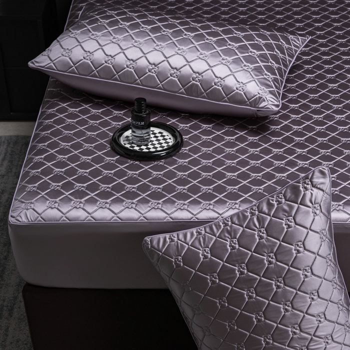 91家纺网 家纺一手货源 找家纺 阿那亚 2026新款冰萃凉感硅胶凉席三件套夏被四件套 凝夜紫