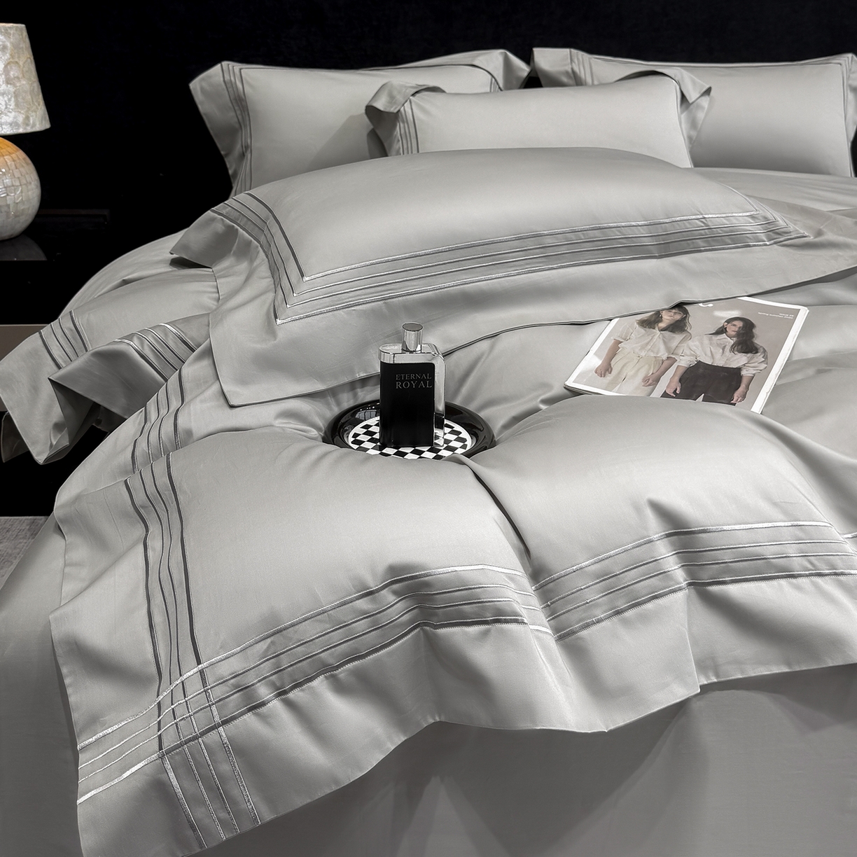 91家纺网 家纺一手货源 找家纺 星蕴家纺 2026新款贡缎新疆长绒棉四件套-千寻 千寻高级灰