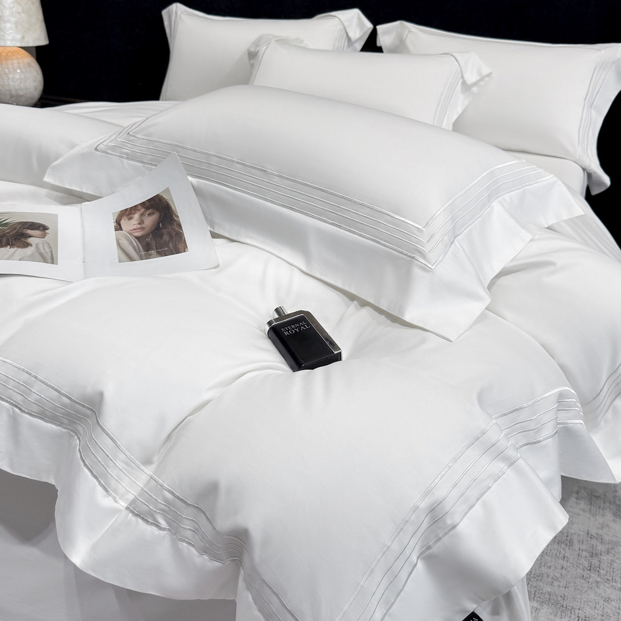 91家纺网 家纺一手货源 找家纺 星蕴家纺 2026新款贡缎新疆长绒棉四件套-千寻 千寻贵族白