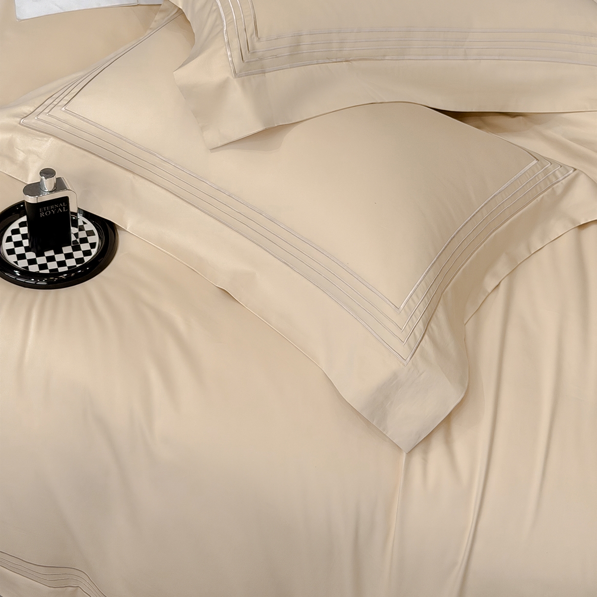 91家纺网 家纺一手货源 找家纺 星蕴家纺 2026新款贡缎新疆长绒棉四件套-千寻 千寻香槟金