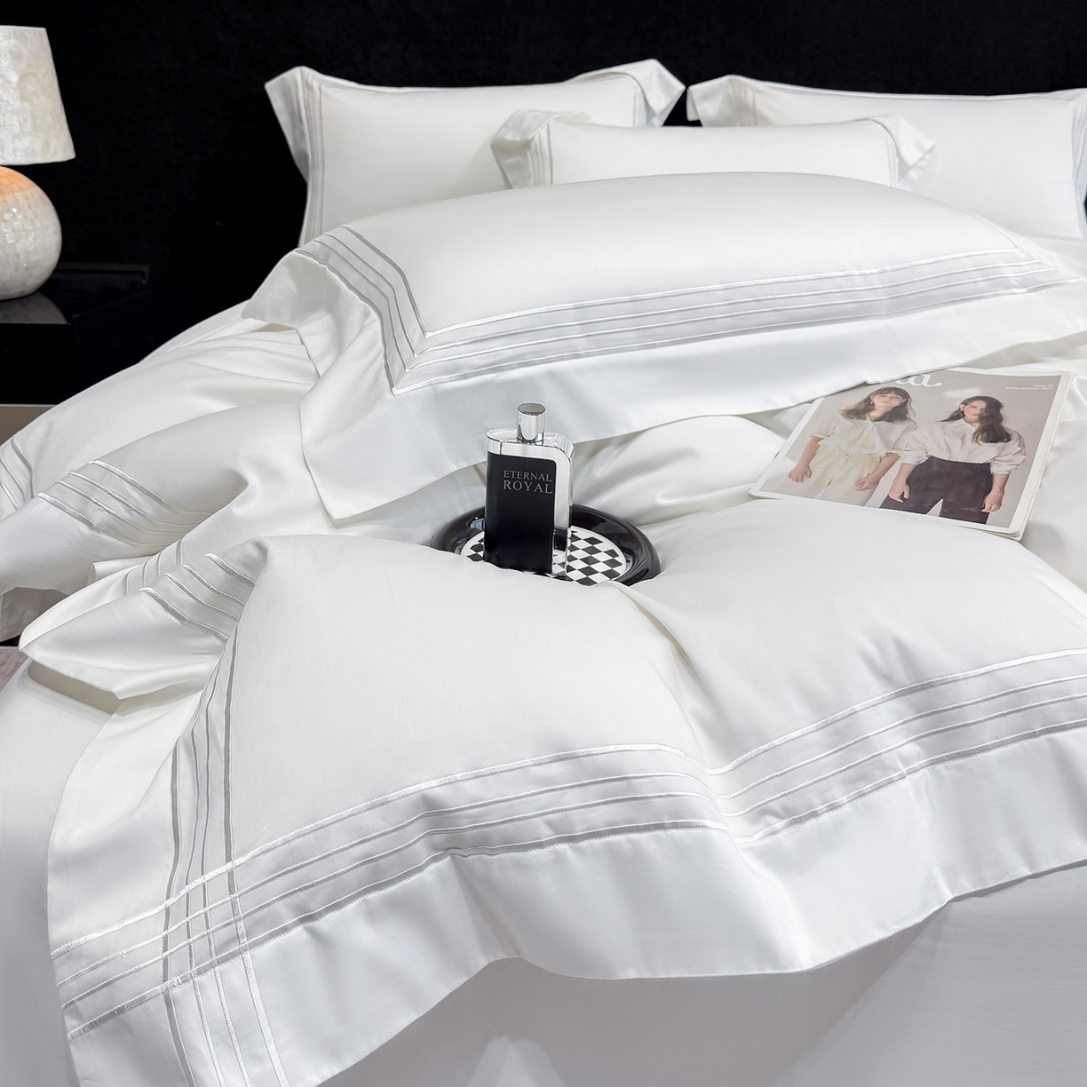 91家纺网 家纺一手货源 找家纺 星蕴家纺 2026新款贡缎新疆长绒棉四件套-千寻 千寻贵族白