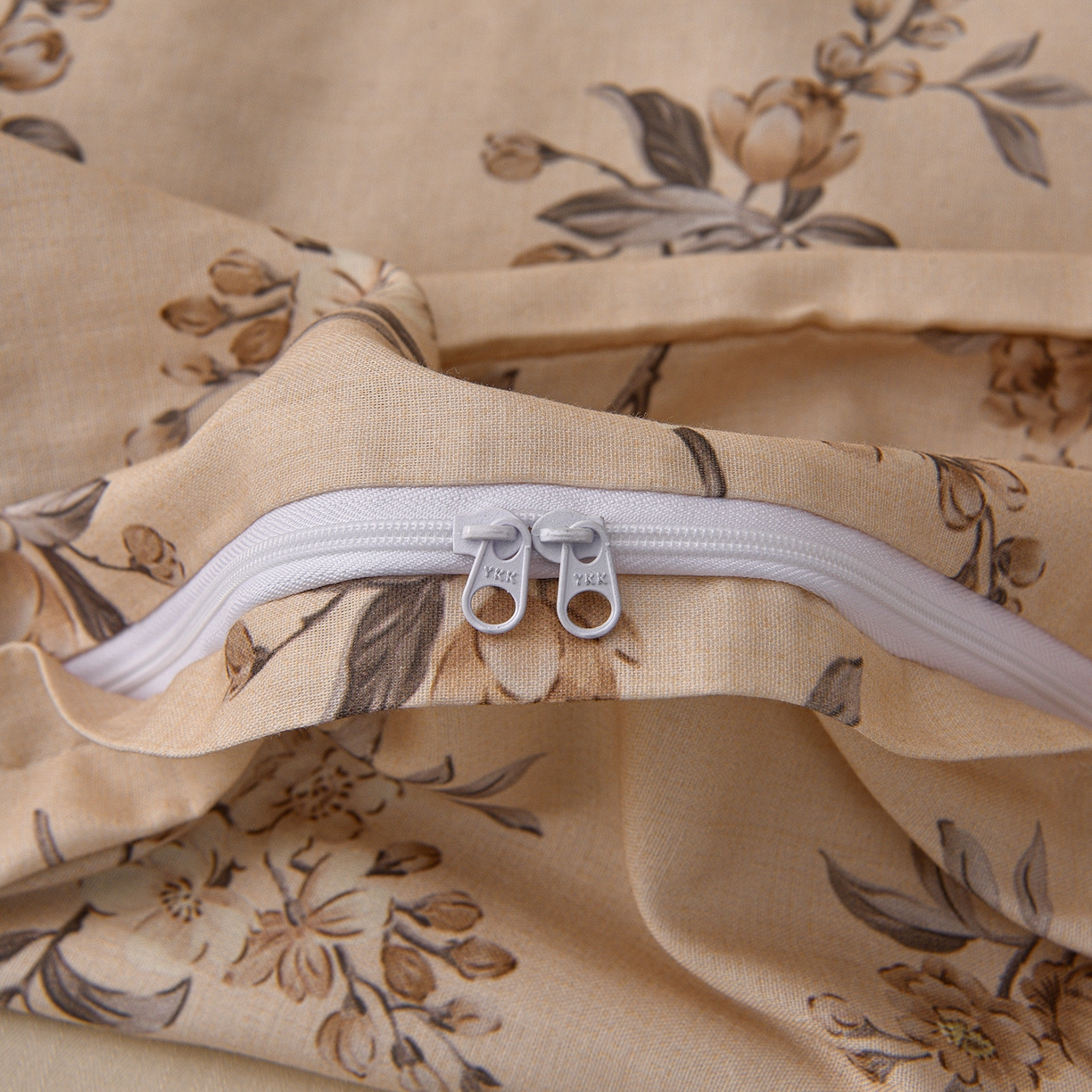 91家纺网 家纺一手货源 找家纺 富安笙 2026新款全棉纯棉双层纱四件套 枝蔓-咖