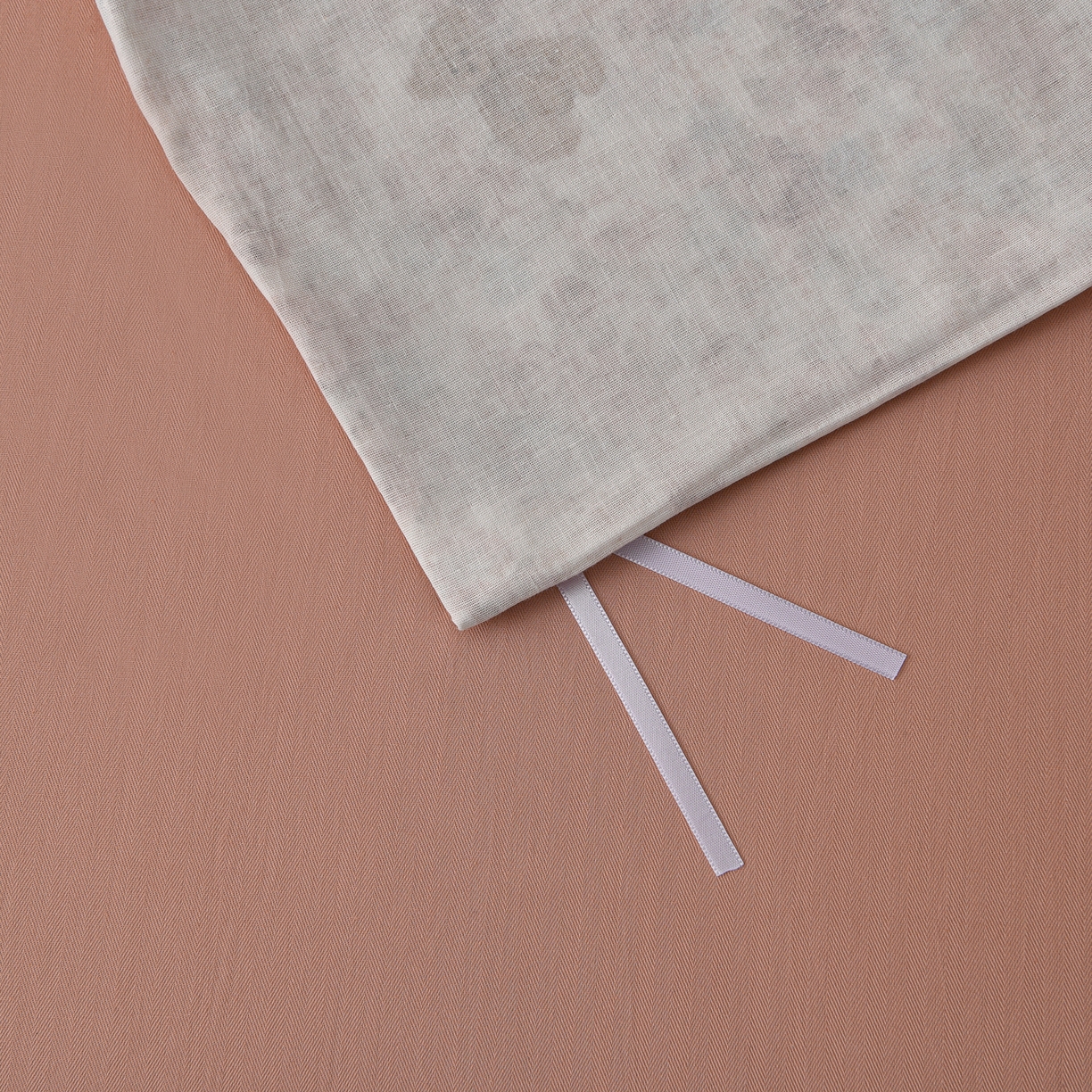 91家纺网 家纺一手货源 找家纺 富安笙 2026新款全棉纯棉双层纱四件套 花伴熊