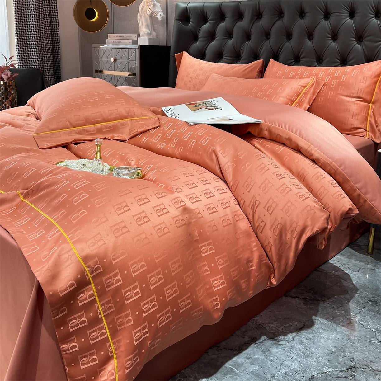 91家纺网 家纺一手货源 找家纺 经年 2026新款60S贡缎提花水洗真丝四件套 巴格莉-艾玛橙