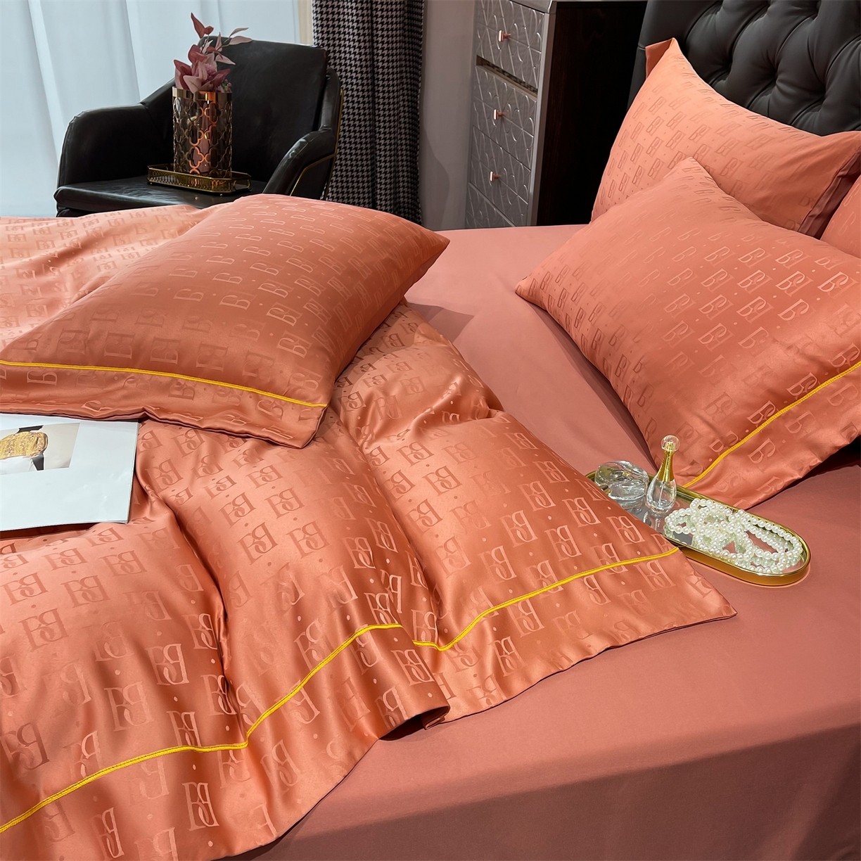 91家纺网 家纺一手货源 找家纺 经年 2026新款60S贡缎提花水洗真丝四件套 巴格莉-艾玛橙