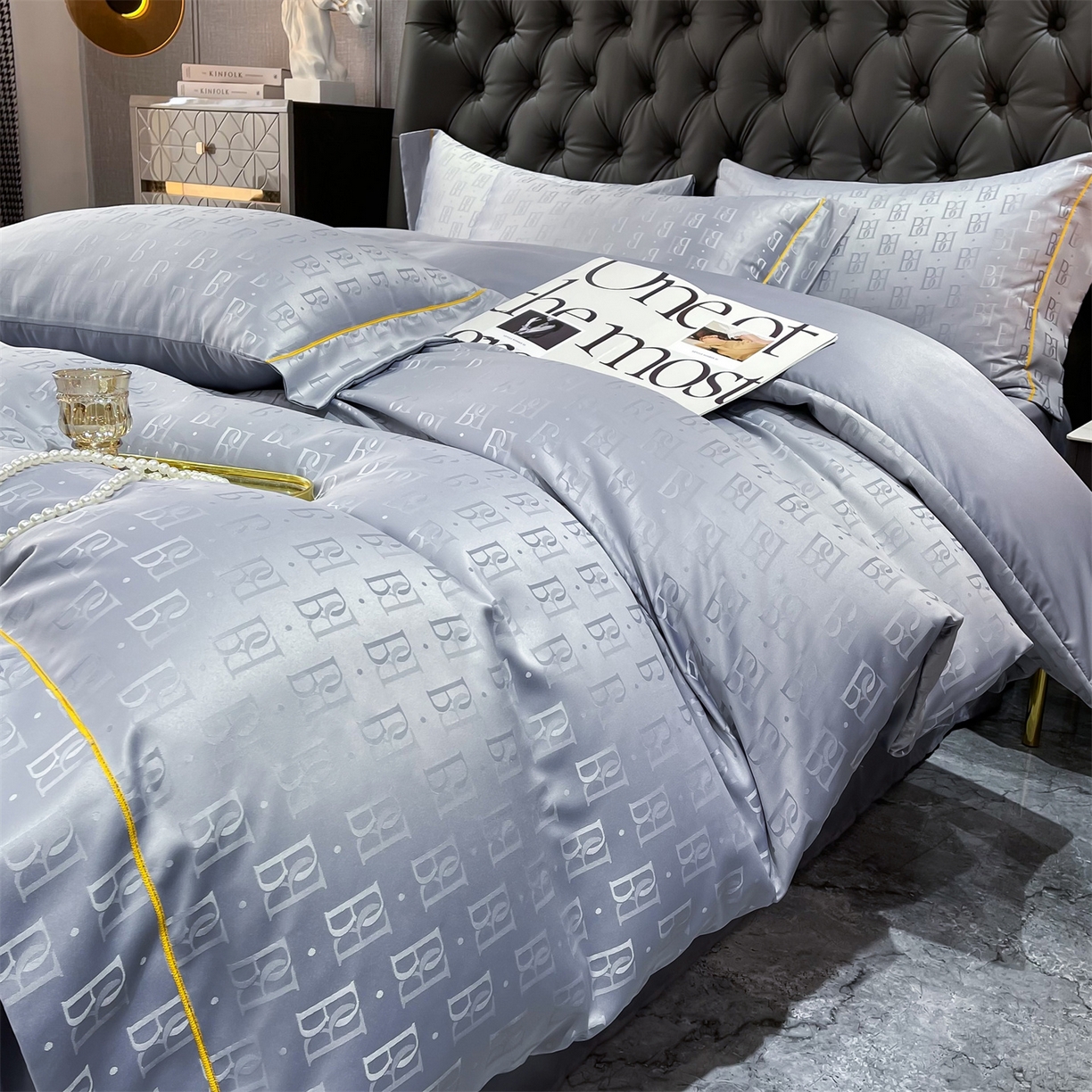 91家纺网 家纺一手货源 找家纺 经年 2026新款60S贡缎提花水洗真丝四件套 巴格莉-石灰