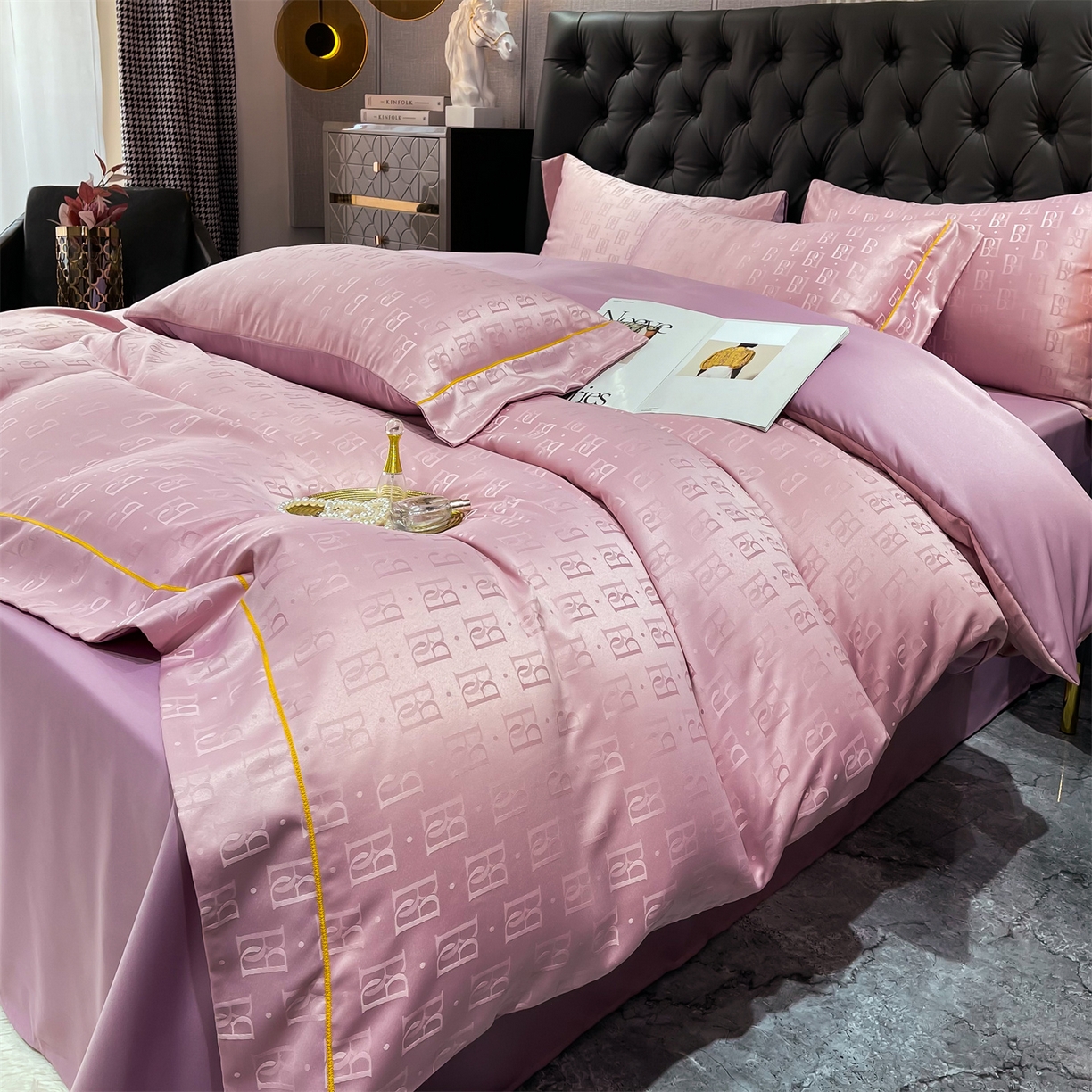 91家纺网 家纺一手货源 找家纺 经年 2026新款60S贡缎提花水洗真丝四件套 巴格莉-玉粉