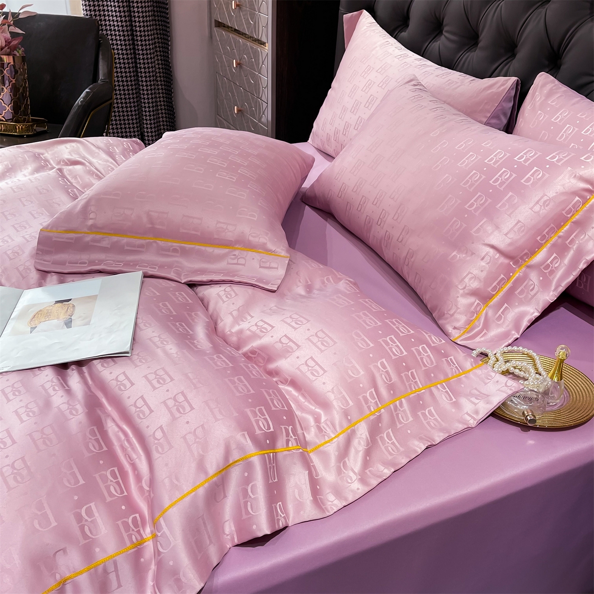 91家纺网 家纺一手货源 找家纺 经年 2026新款60S贡缎提花水洗真丝四件套 巴格莉-玉粉