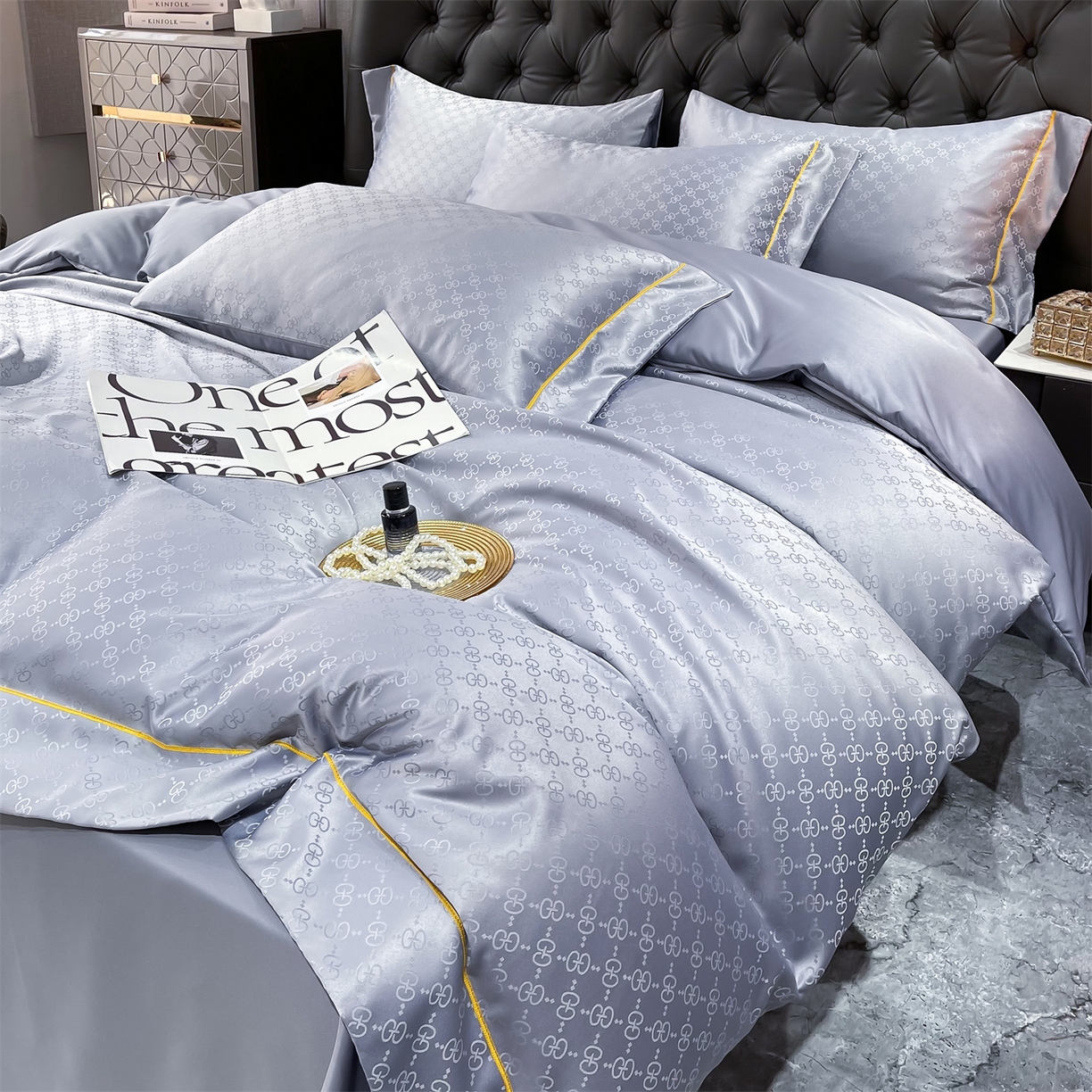 91家纺网 家纺一手货源 找家纺 经年 2026新款60S贡缎提花水洗真丝四件套 格调-石灰