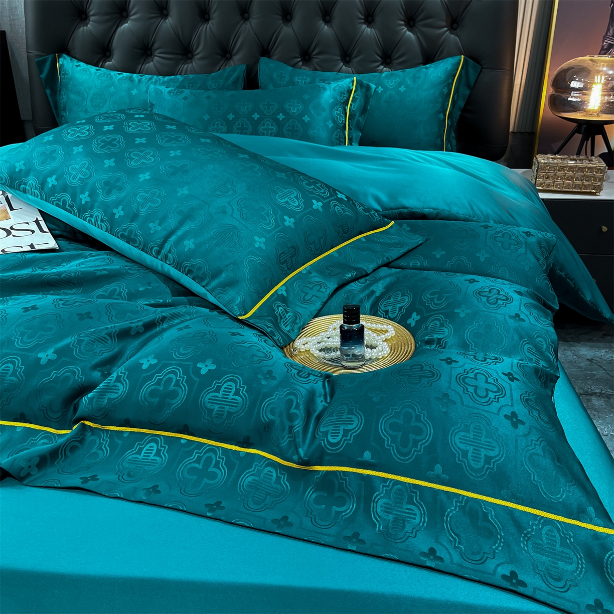 91家纺网 家纺一手货源 找家纺 经年 2026新款60S贡缎提花水洗真丝四件套 赛琳-时尚绿