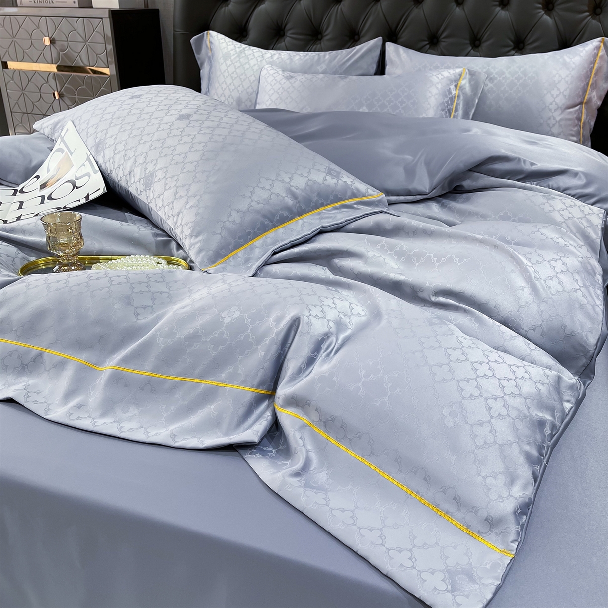 91家纺网 家纺一手货源 找家纺 经年 2026新款60S贡缎提花水洗真丝四件套 香瑾-石灰