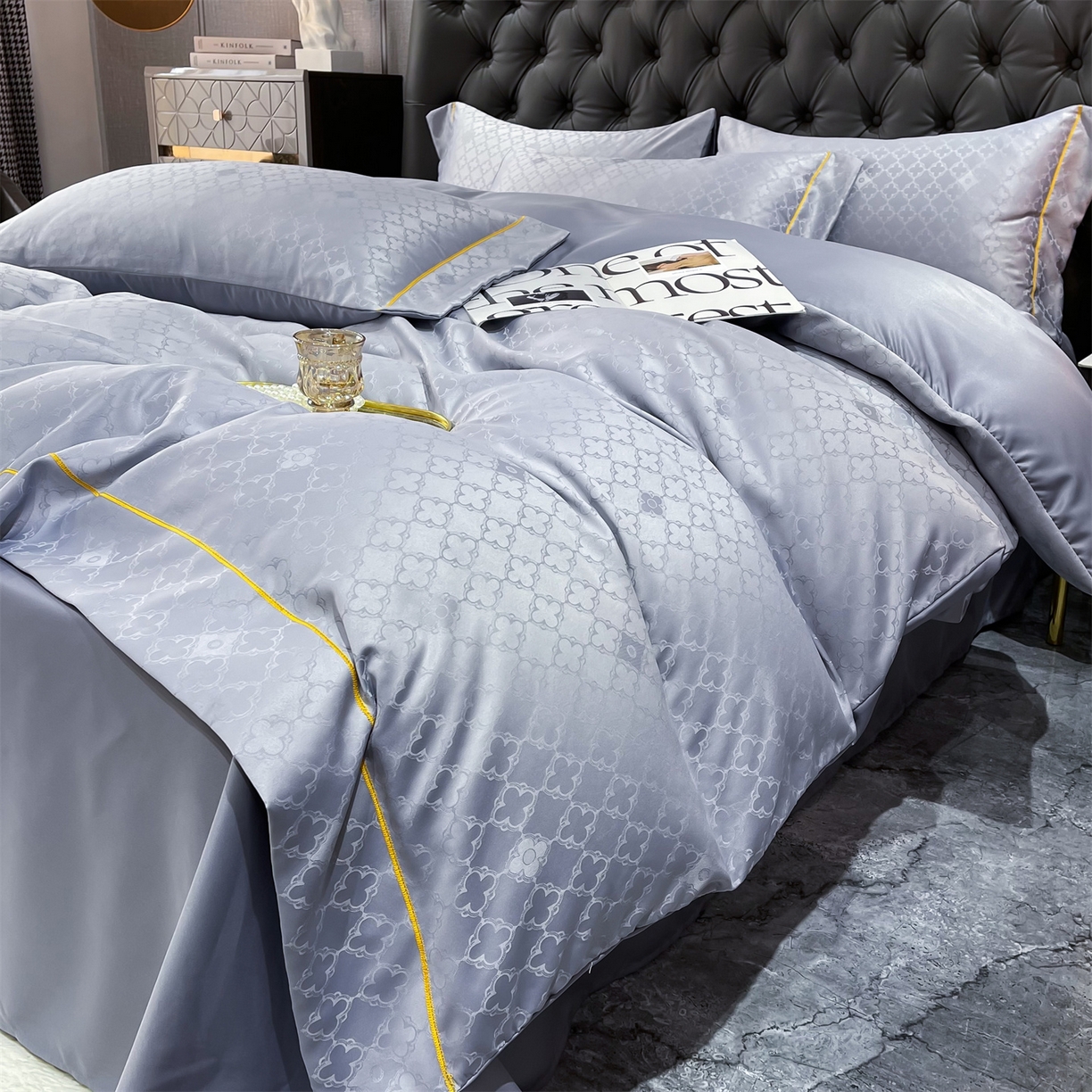 91家纺网 家纺一手货源 找家纺 经年 2026新款60S贡缎提花水洗真丝四件套 香瑾-石灰