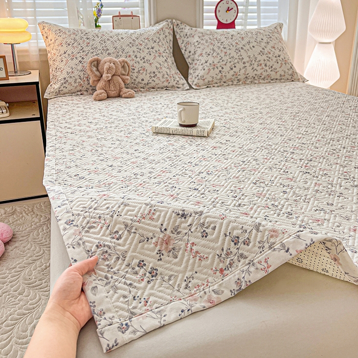 91家纺网 家纺一手货源 找家纺 （总）忆生活家纺 2026新款A类全棉老粗布软凉席夹棉床盖可机洗