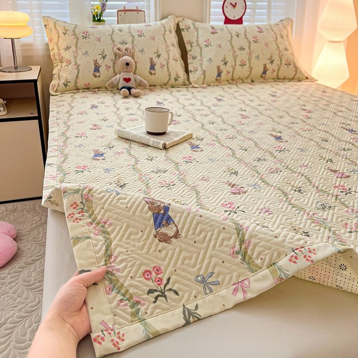 忆生活家纺 2026新款A类全棉老粗布软凉席夹棉床盖可机洗 藤蔓兔