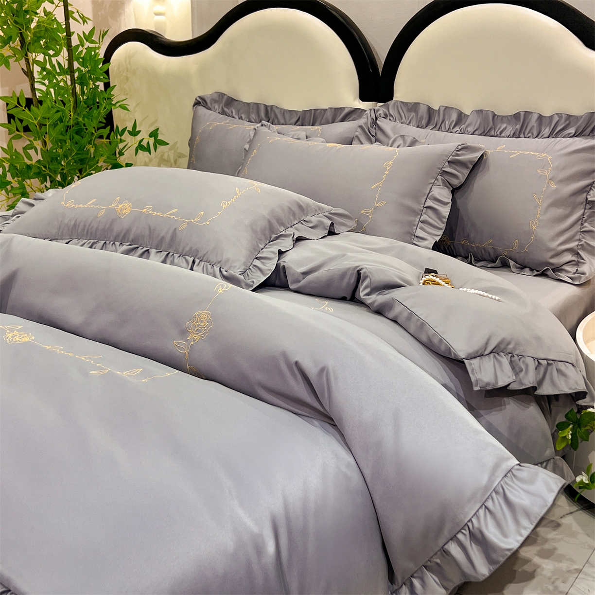 91家纺网 家纺一手货源 找家纺 经年 2026新款水洗真丝韩版四件套 一世-灰