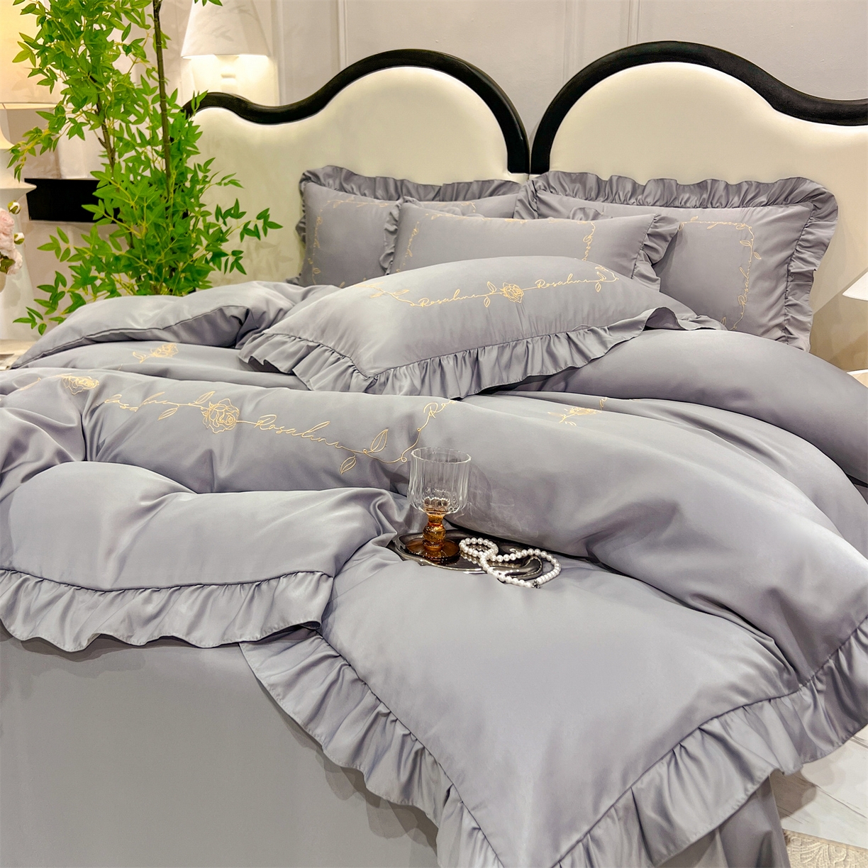 91家纺网 家纺一手货源 找家纺 经年 2026新款水洗真丝韩版四件套 一世-灰