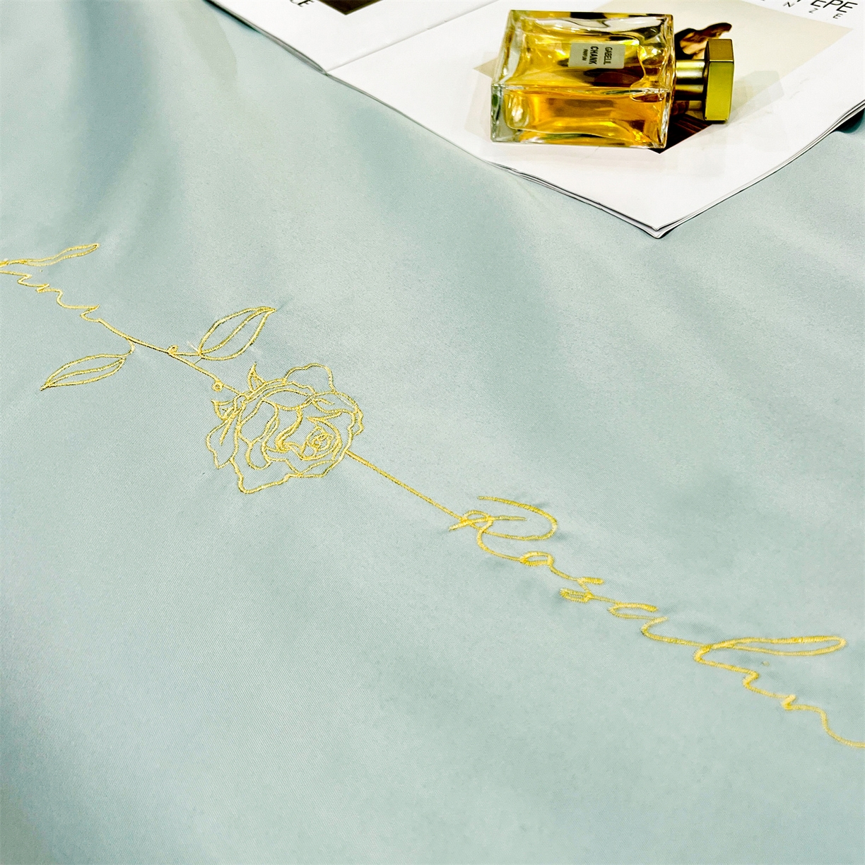 91家纺网 家纺一手货源 找家纺 经年 2026新款水洗真丝韩版四件套 一世-抹茶浅灰