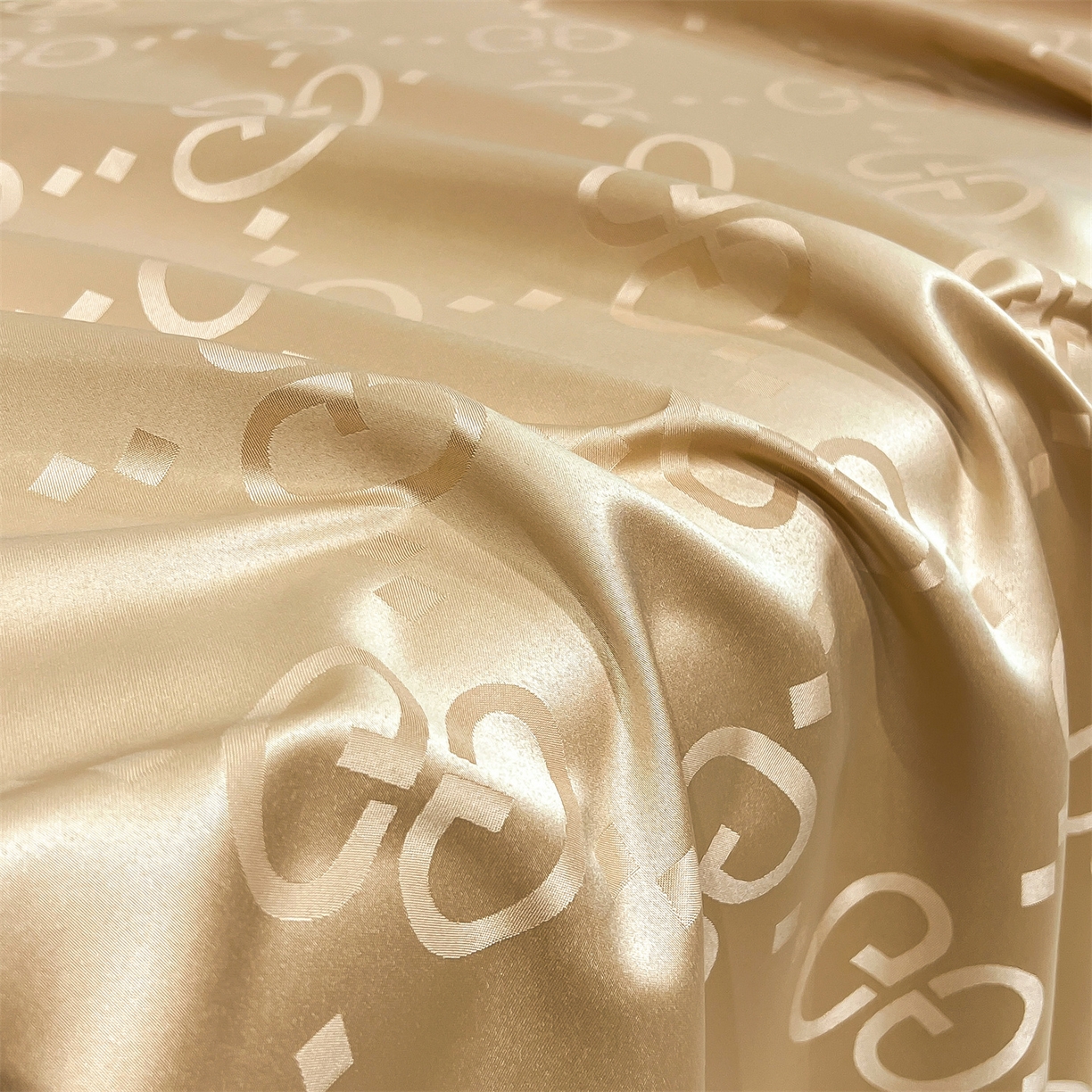 91家纺网 家纺一手货源 找家纺 经年 2026新款水洗真丝提花床单单床单床单单件 洛克-香槟