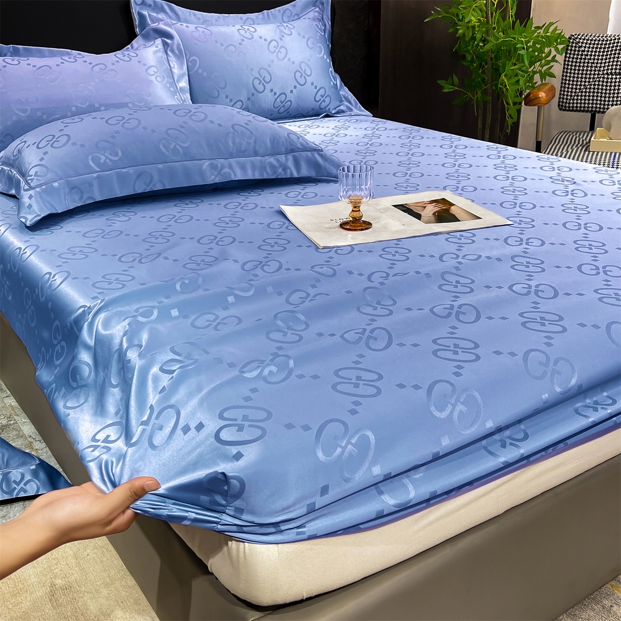 91家纺网 家纺一手货源 找家纺 经年 2026新款水洗真丝提花床笠单床笠床笠单件 洛克-宝蓝