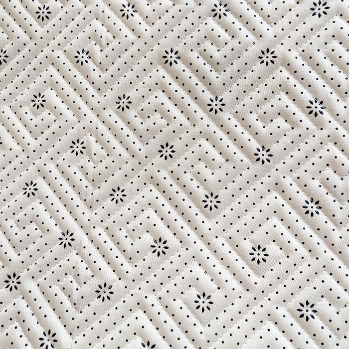 91家纺网 家纺一手货源 找家纺 忆生活家纺 2026新款学生床全棉老粗布软凉席夹棉床盖 花漾小兔