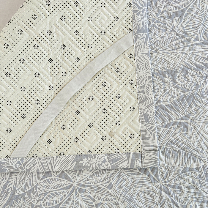 91家纺网 家纺一手货源 找家纺 忆生活家纺 2026新款学生床全棉老粗布软凉席夹棉床盖 枝繁叶茂