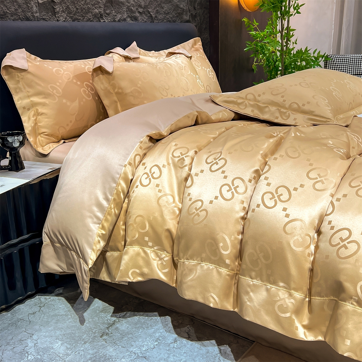 91家纺网 家纺一手货源 找家纺 经年 2026新款水洗真丝提花单被套被套单件 洛克-香槟