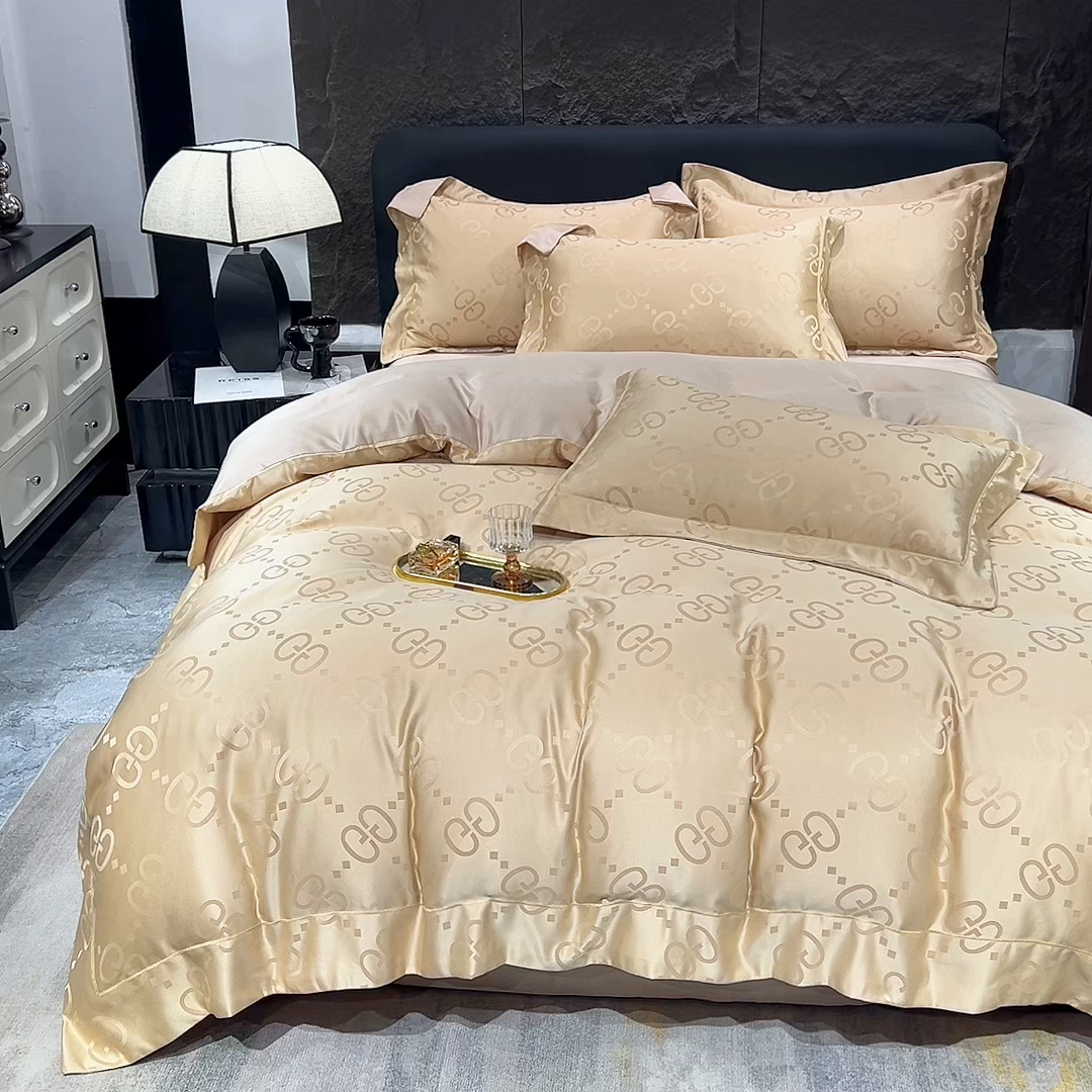 91家纺网 家纺一手货源 找家纺 经年 2026新款水洗真丝提花单被套被套单件 洛克-香槟