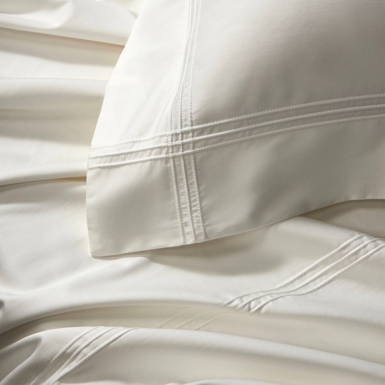 91家纺网 家纺一手货源 找家纺 时亿家居 2026新款轻奢酒店风纯棉长绒棉四件套-曼哈顿 曼哈顿-白