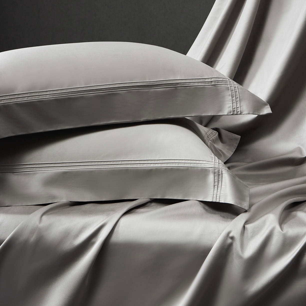 91家纺网 家纺一手货源 找家纺 时亿家居 2026新款轻奢酒店风纯棉长绒棉四件套-曼哈顿 曼哈顿-灰