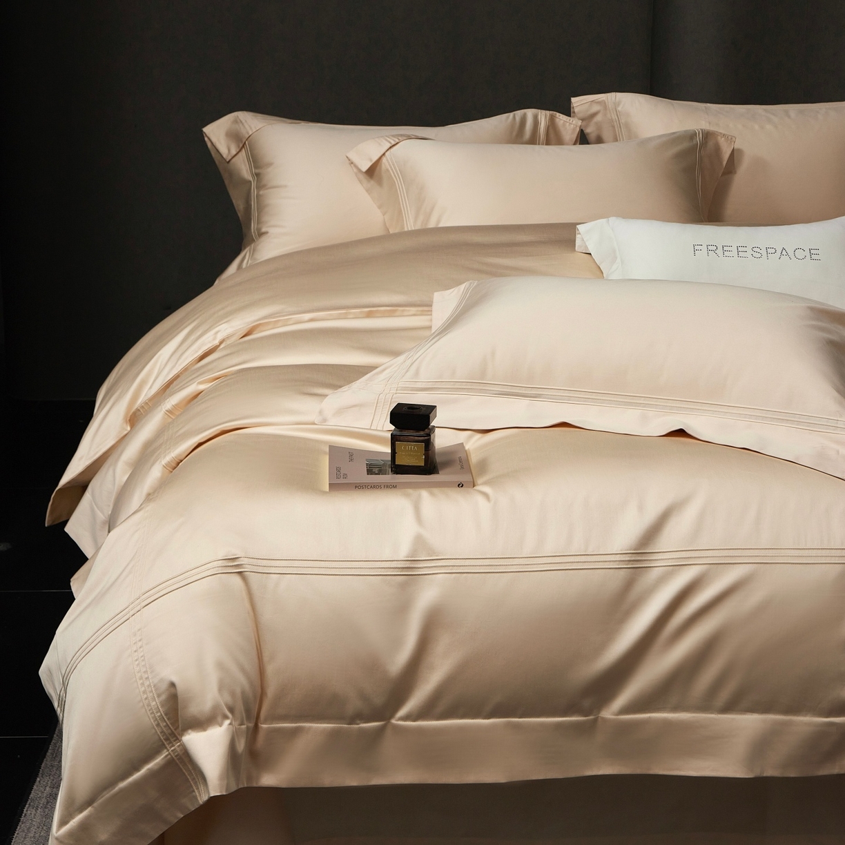 91家纺网 家纺一手货源 找家纺 时亿家居 2026新款轻奢酒店风纯棉长绒棉四件套-曼哈顿 曼哈顿-浅香槟