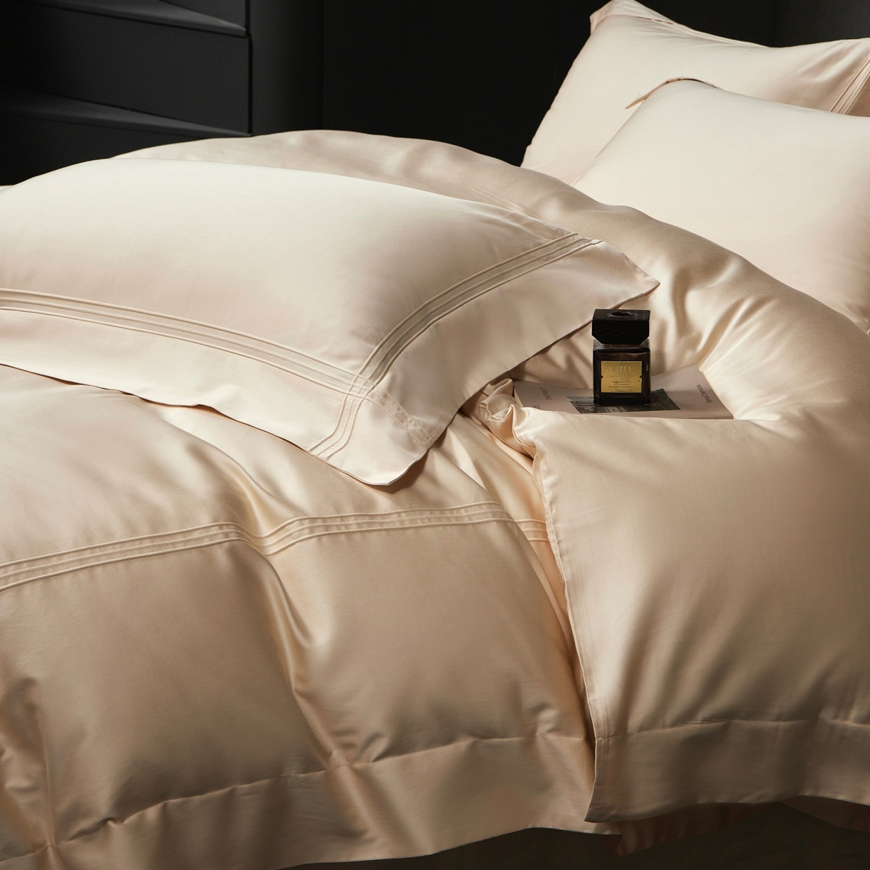 91家纺网 家纺一手货源 找家纺 时亿家居 2026新款轻奢酒店风纯棉长绒棉四件套-曼哈顿 曼哈顿-浅香槟